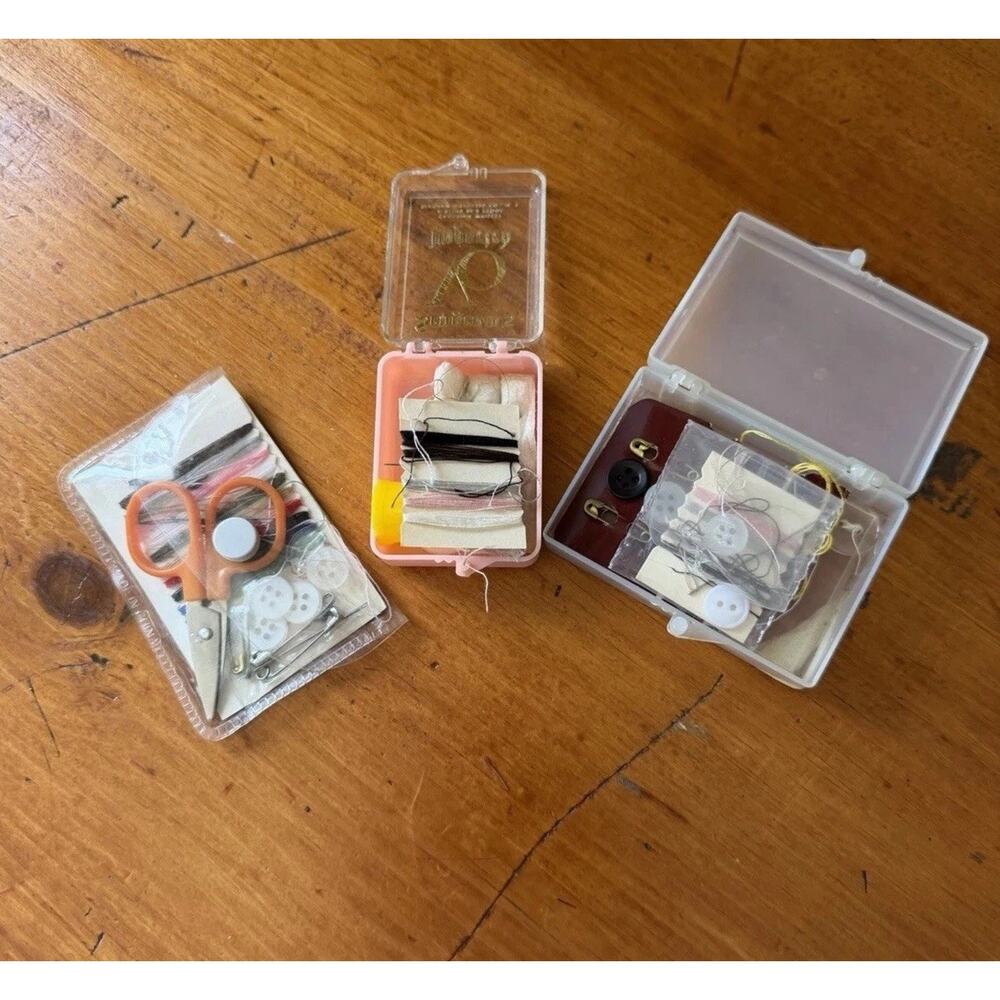 Vintage Sewing Notions Lot Tools Trims Snaps Elastic Thimble Scissor Craft Bundl - Picture 7 of 12